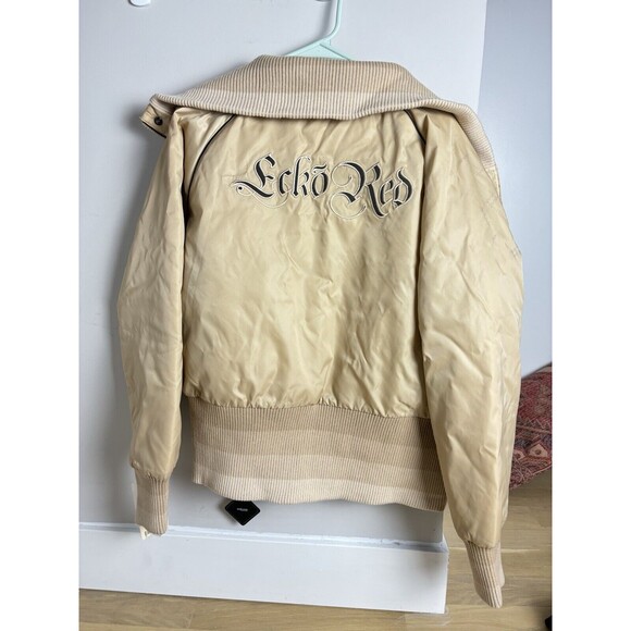 Red Jacket Jackets & Blazers - ecko red jacket Woman’s 2xl Puffer Beige